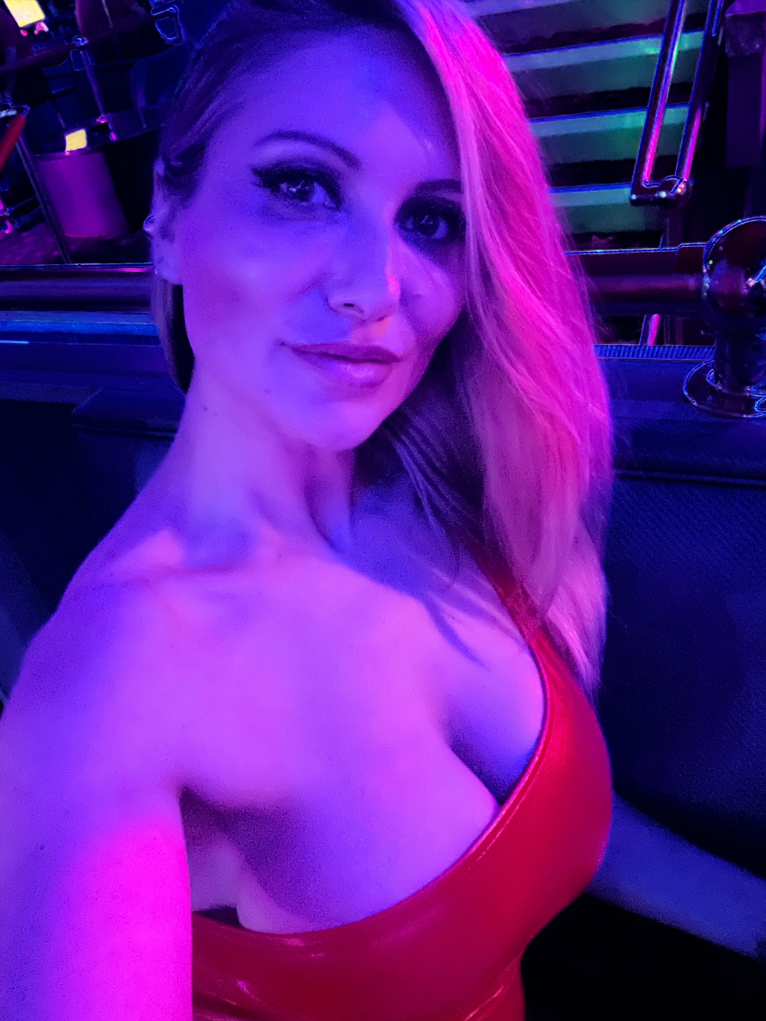 Bambi Wilde on Twitter: "Had a great weekend at @EXXXOTICA and finished
