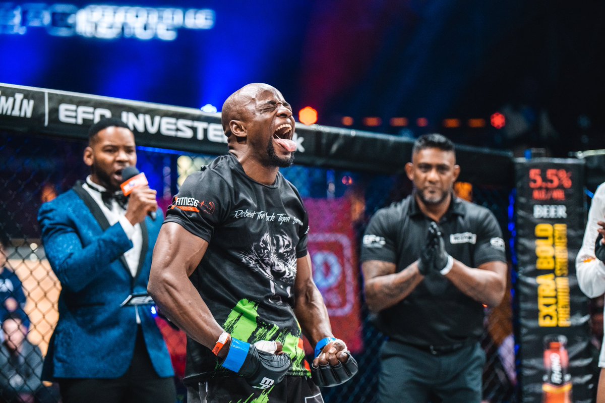 BangweuluTv's tweet photo. Zambia, stand up! 🇿🇲 We are well represented.
'The Black Tiger'

#EFC95 #Zambiakuchalo https://t.co/t67Hfz9jlj