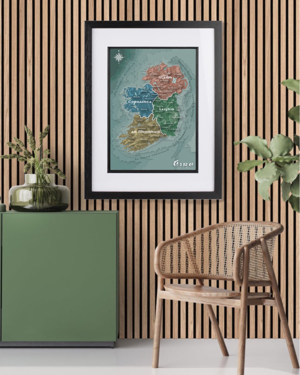 beoigh's tweet photo. This map of Ireland comes in either A3 or A2 size, it is completely in Irish ☘️ and depicts all 32 counties and the province or kingdom they sit within.#Éire #Ireland #32counties  #MapOfIreland #LéarscáilNahÉireann   #CarryHomeWithYou  #gaeilge 

Buy here:
https://t.co/ZYF6hs3ISi https://t.co/MYCkpyhWb3