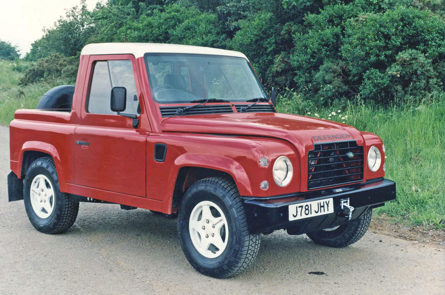 landroverpa's tweet photo. Say hello to the LCV2, LCV⅔, DC100 & the road to my L663 New Defender feature. The trick is finding an LCV1 - does an example still exist?
#landrover #protypelandrover #LCV2 #DC100 #L663 #Defender2020 #AllNewDefender #Defender110 #landroverdefender #landroverphotoalbum https://t.co/fvatcku0Dr
