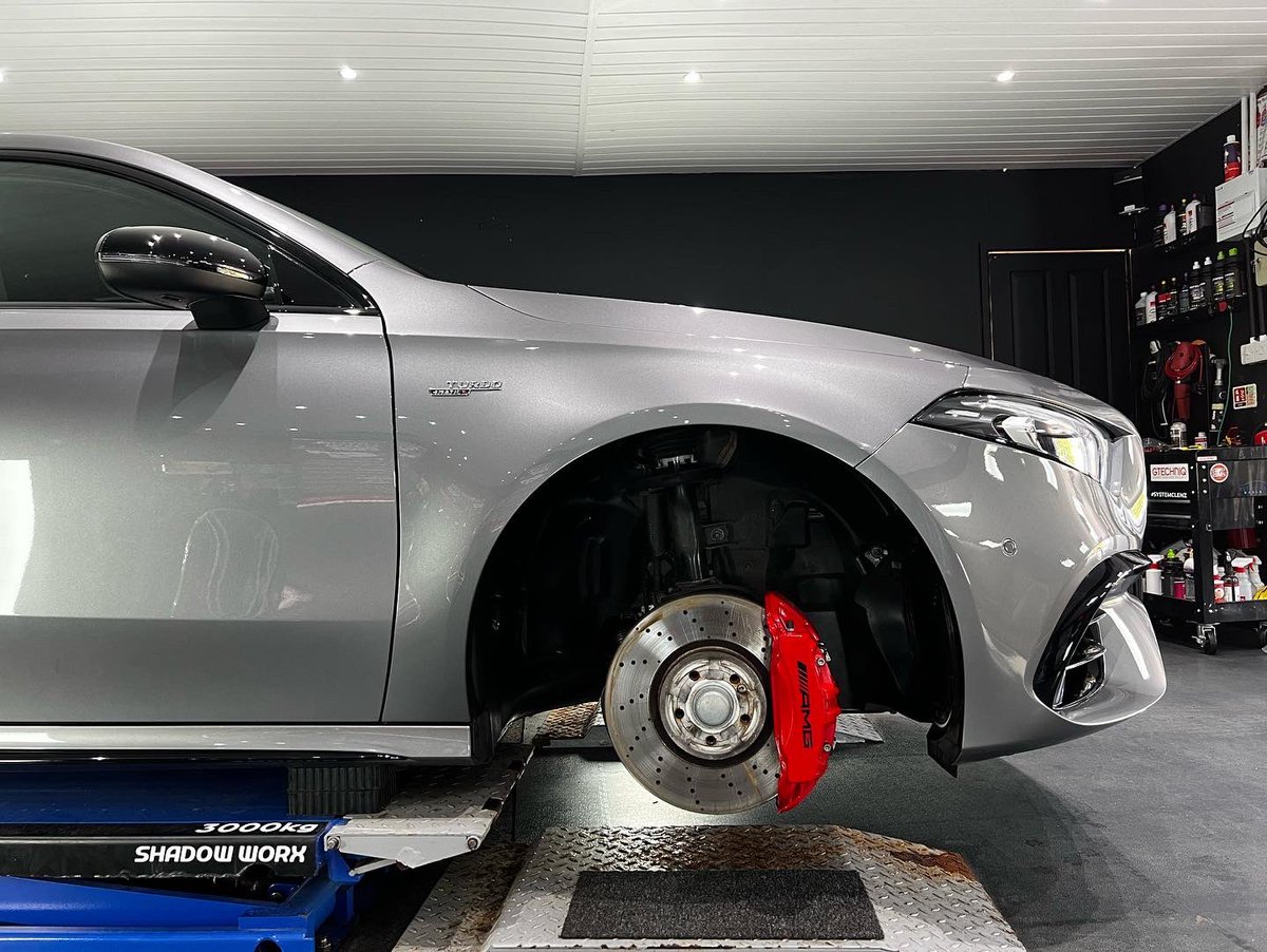SystemClenz's tweet photo. Mercedes A45S
New Car Protection Detail
Gtechniq Crystal Serum Light &amp; EXOV4

Do you have a new car on the way? Get in touch.

#newcar #mercedes #mercedesa45s #gtechniq #gtechniqaccredited #westonsupermare #systemclenz #22plate #72plate #bristol #northsomerset https://t.co/TaF71tcCAP