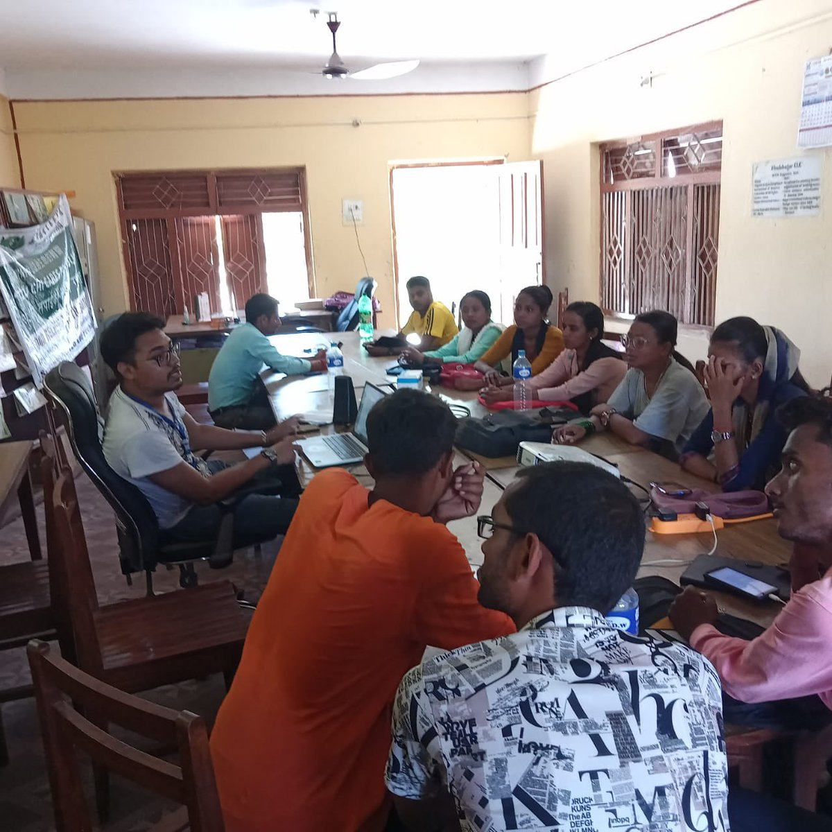 NepalCohort's tweet photo. We have started training the research staffs in the field in Nepal for our #NeFCoS study at #LumbiniSanskrtikMunicipality site. @omkurmi @Puspa_RPant @Rajendra078 @iresearch @EvanTeijlingen @niri_nepal https://t.co/C0NjaMalj5