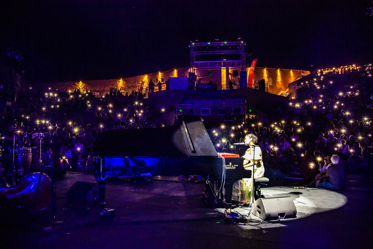 3rd exquisite night <a href="/JazzASete/">Jazz à Sète</a> with Nathan Mollet Trio, <a href="/stacey_kent/">kent_stacey</a> &amp; <a href="/PrinceLaura1308/">Laura Prince</a>👌