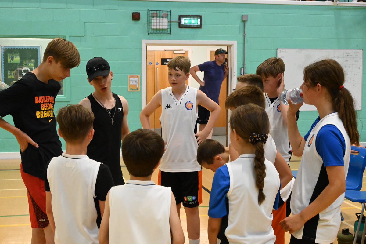 SCEBasketball's tweet image. Our Summer City League champions SCE Lightning, who used their skill and experience to take control of the championship game and come away with the victory.. #southcoastelite #basketball #brighton