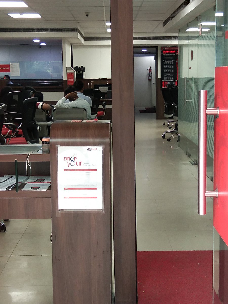 MehendiZara's tweet photo. @RBI @KotakBankLtd I am waiting from morning 10am onwards now the time is 1:29pm still I am waiting for withdraw at siddiamber bazaar branch no one is giving response correctly saying only server is down I am roaming from past 2 weeks everytime same problem https://t.co/AOjsRgTspD