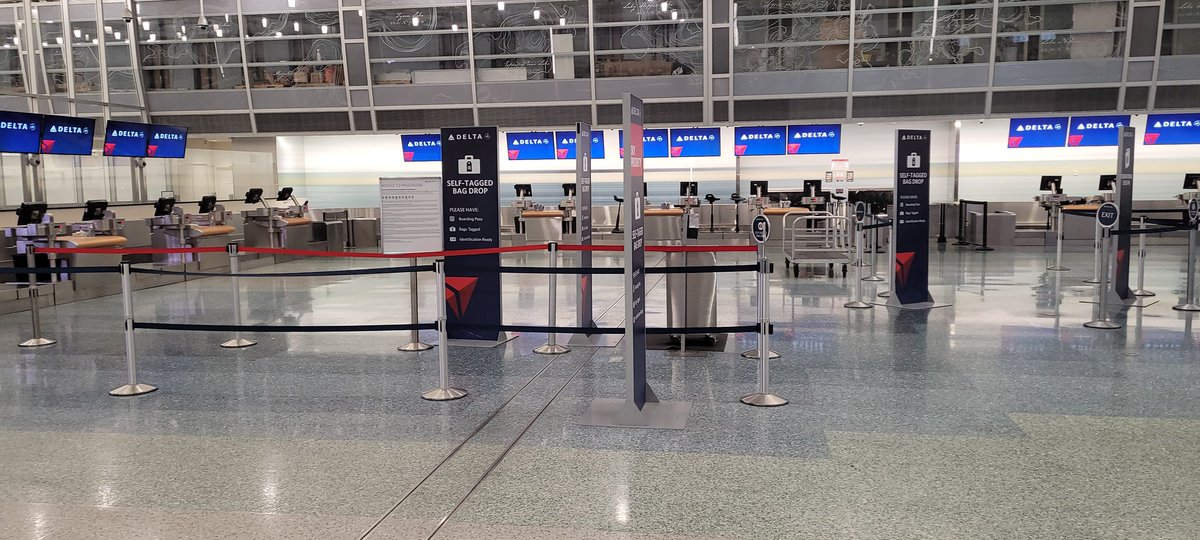 Where is everyone? #earlyearly #nolines