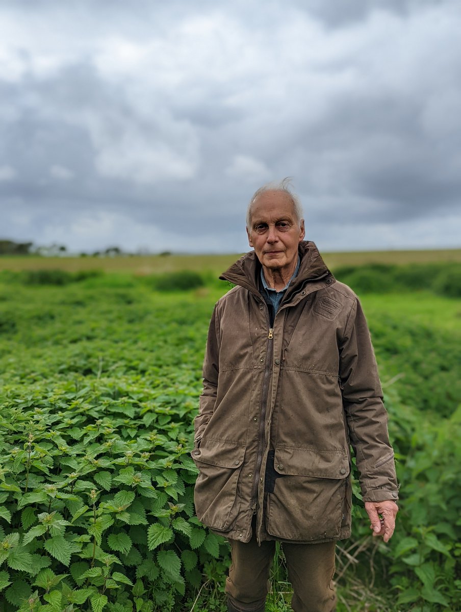 crexcrexnet's tweet photo. NEW #CorncrakeCalling blog: https://t.co/CYYWYhFJqu
* Stuart & Stuart gather interviews for the #OperationBrokenFeather touring #exhibition from #people helping #corncrakes on #IsleofSkye and #Uist.
* 1st 3 #destinations of the exhibition revealed
* Opens August 2022 #Kilmarnock https://t.co/Wn2C93IgUz