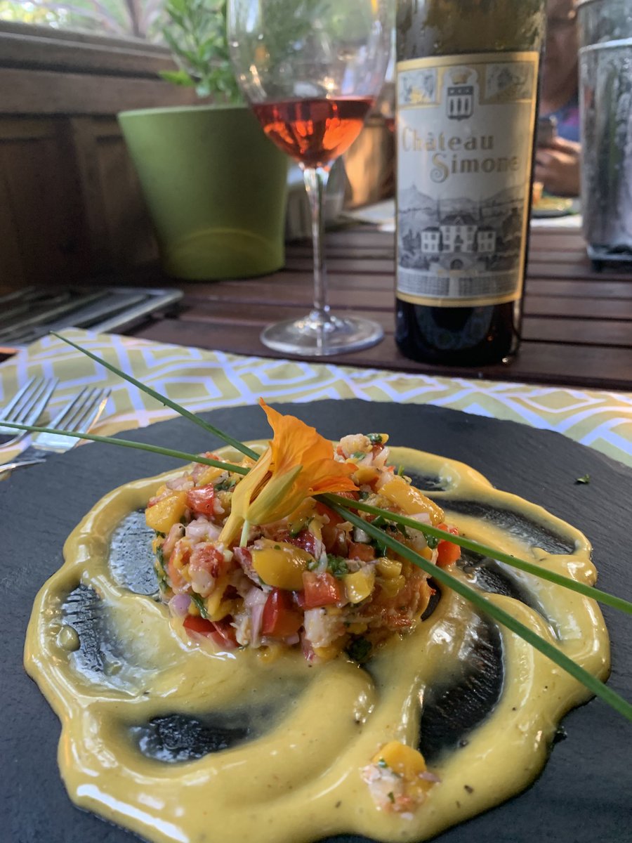 mistralexps's tweet photo. Great gastro-rosé! Extra colour extraction #AOCPalette #ChateauSimome @vinsdeprovence notes of blood orange, marmelade, cantaloupe & spices. Silky texture, excellent length. Outstanding! w/ lobster & mango Thai salad, sriracha & mango emulsion, nasturtium. #winestyle https://t.co/AaXDxDALDI