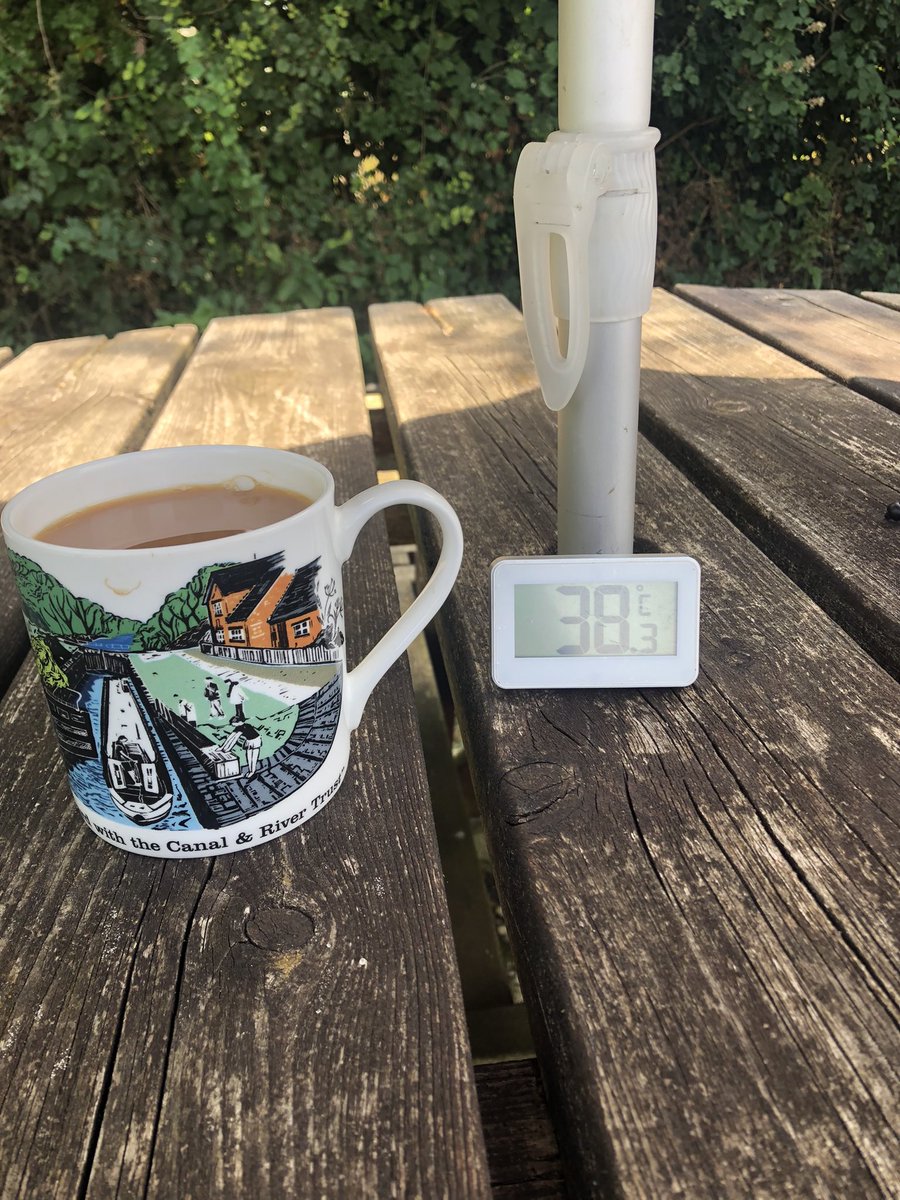 Look keeping today at Seend on the K&amp;A decided to knock off early either lunchtime or when temp hit 38c - it’s lunch and 38c, time to go home