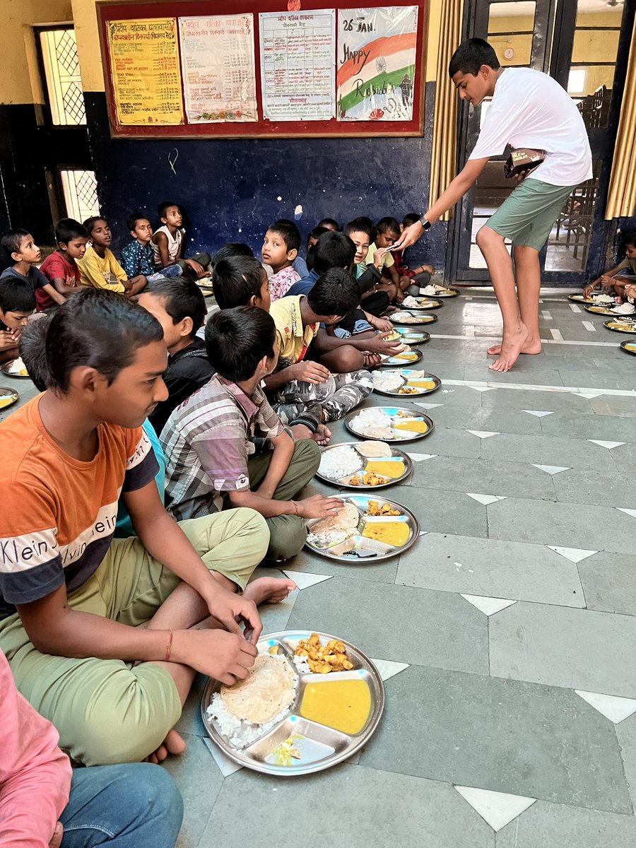 ramafoundation's tweet photo. We have been partnering with the amazing @DivyaPremSewa for 15y &amp; it was great to visit Vande Mataram school which provides opportunities for socially neglected children.

Along with a daily glass of milk, the children enjoyed a rare chocolate treat today

https://t.co/G9nEMkSeHz https://t.co/vUId27aBaA