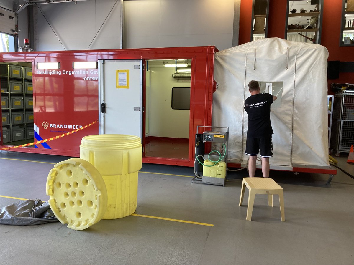 Op ⁦<a href="/KazerneUithoorn/">Brandweer Uithoorn</a>⁩ voor opnamen van het gereed maken van de BOE van ⁦<a href="/BrandweerAA/">Brandweer AA</a>,⁩ tbv de ELO