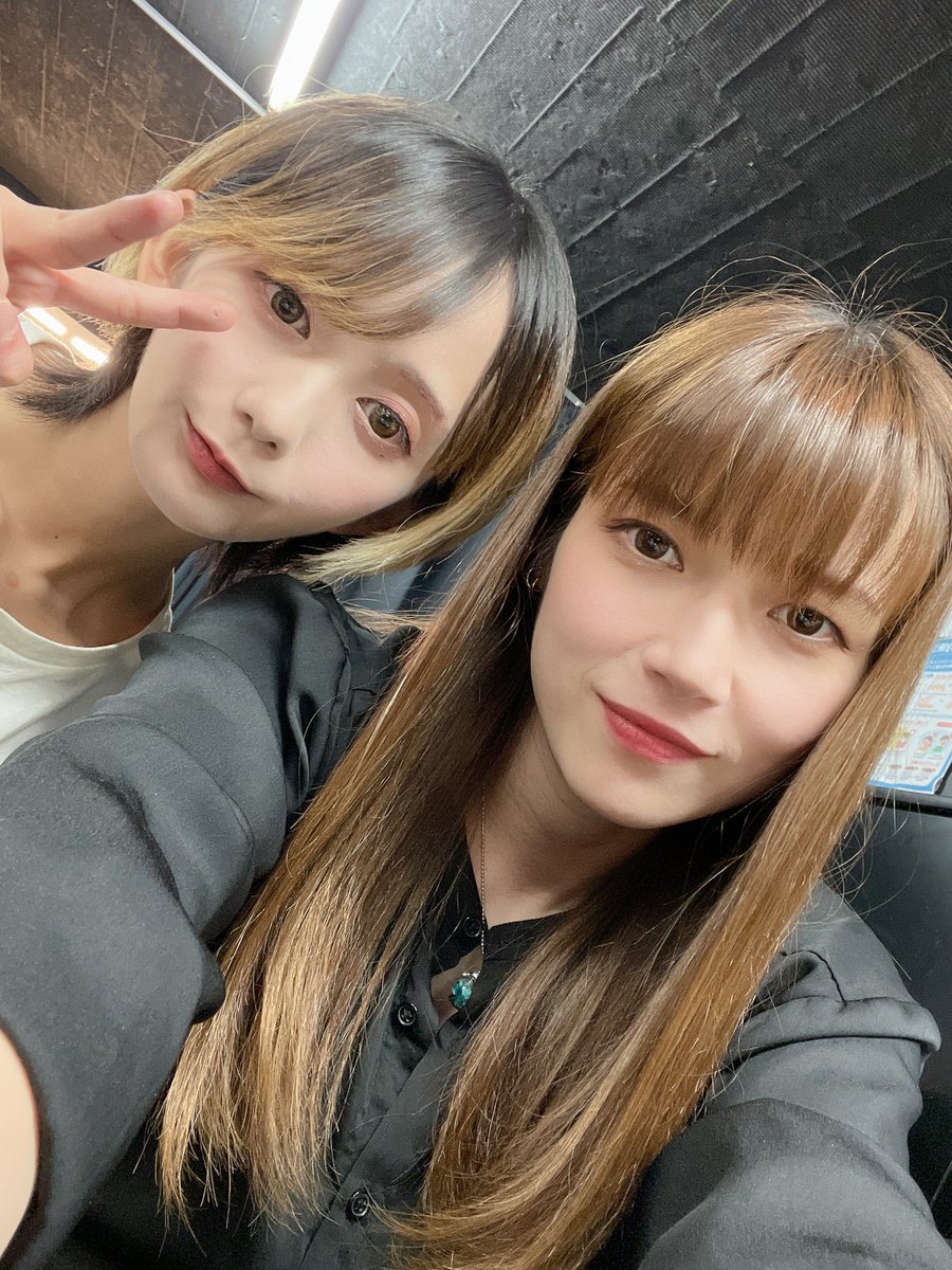 ta_dct's tweet photo. 2022.7.16 今池3STAR
ありがとうございました！！

物販で「早く戻ってきてね！」「待ってるよ！」と沢山声を掛けて頂いて、本当に幸せだなぁと思いました。

レベストとしてこれからも2人そろって活動していけるように、今は少しだけお休みを頂きます🙇‍♀️

またライブハウスでお会いしましょう！😊 https://t.co/9T1bOm1C1F