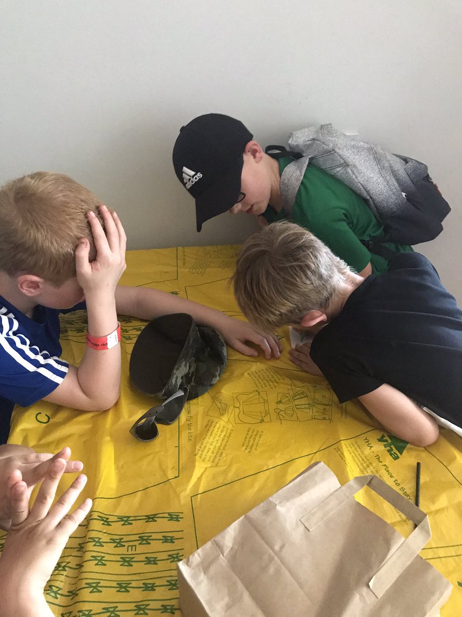 Y5Southdale's tweet photo. First activity underway #lighthousechallenge https://t.co/mo4S9Me5fE