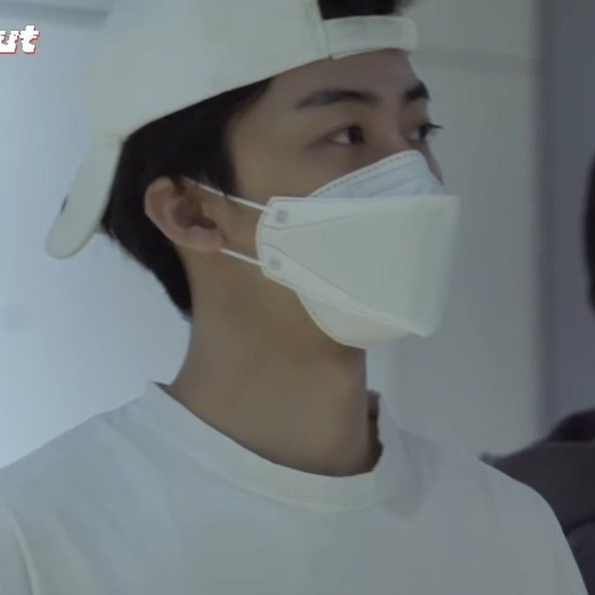 jaemvcl's tweet photo. two types of jaemin in a snapback https://t.co/ZjsnZVI7MQ