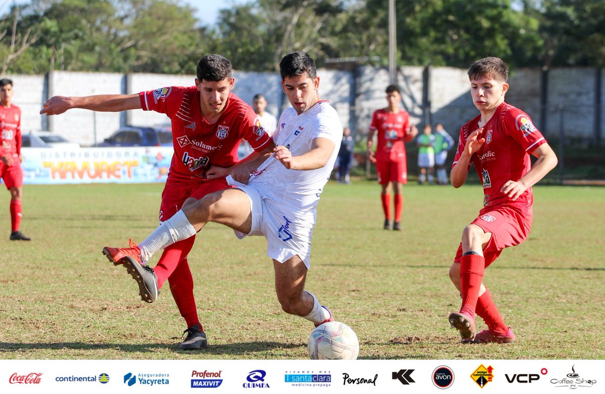 CanteradelTrico's tweet photo. #CanteraTricolor π΄βͺπ΅
#catSub16 β½οΈππ»ββοΈ
π Torneo #Clausura2022
πFecha 1
Β‘Final del partido!
Gral. Caballero JLM 2 ποΈ 1 #NACIONAL
πGol: 3' PT JosΓ© Silva.
#VamosLaAcademia πͺπ» https://t.co/GTwF8EpjuB