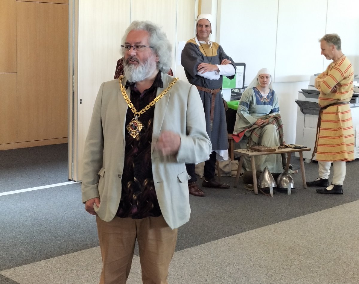 explorethepast tweet media