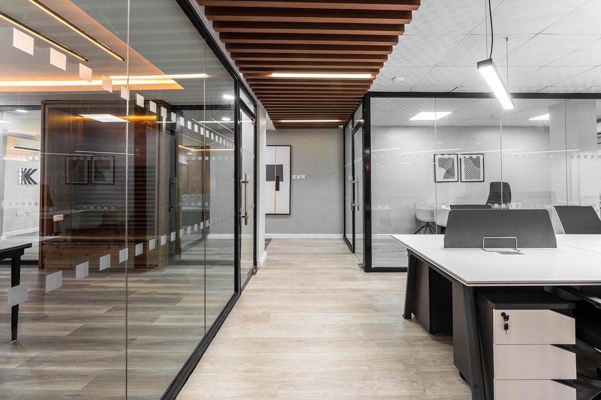SpazioIdeale's tweet photo. Working on the Kuda project was nothing short of exquisite.

Kuda Bank engaged our services to provide a warm and motivating workplace environment for their employees to encourage productivity and collaboration.

Swipe to see how rich textures and clean lines come together https://t.co/LnFsNCZVSx