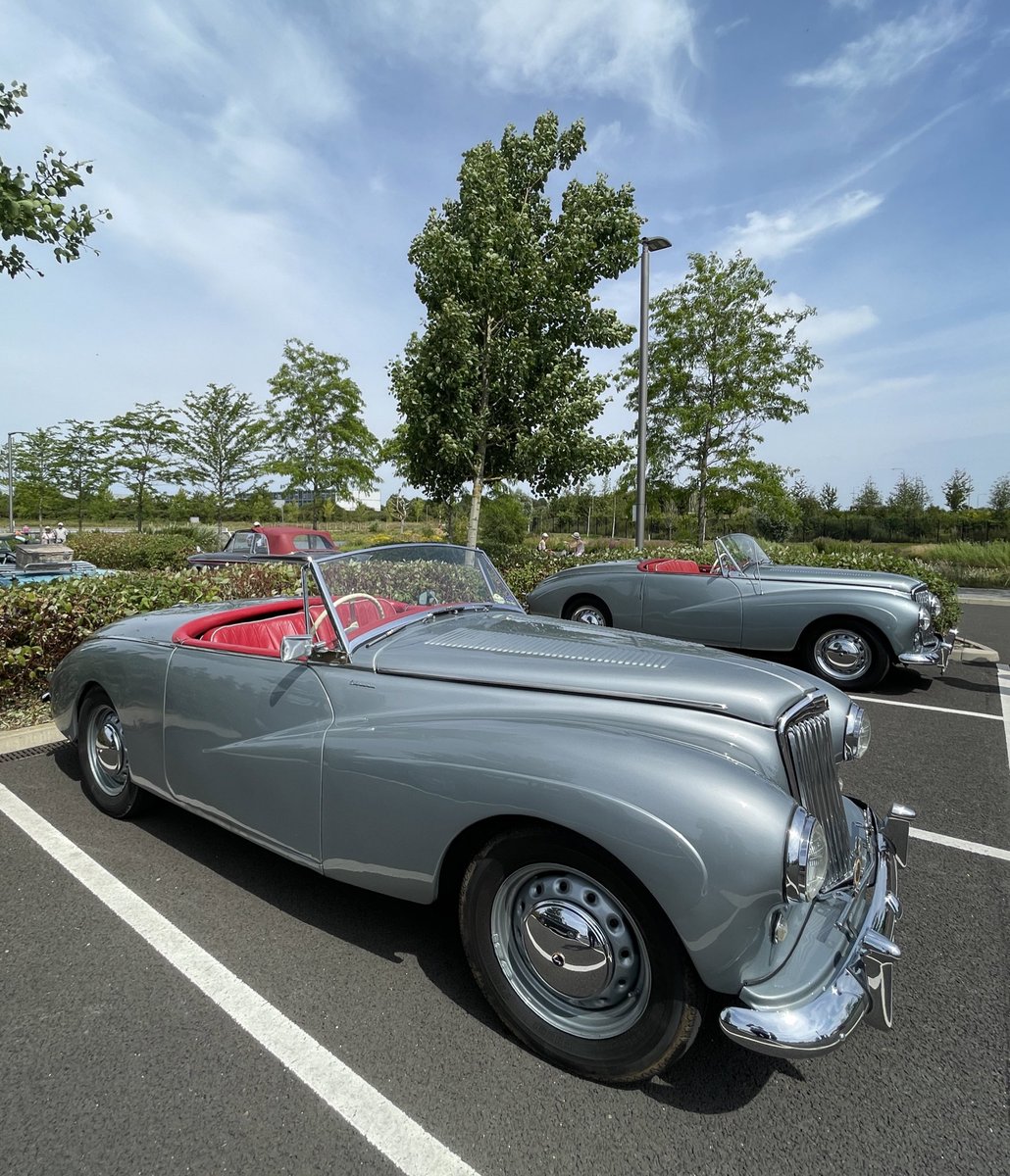 Rootes_Group's tweet image. A beautiful day in the neighbourhood …

#RootesGroup