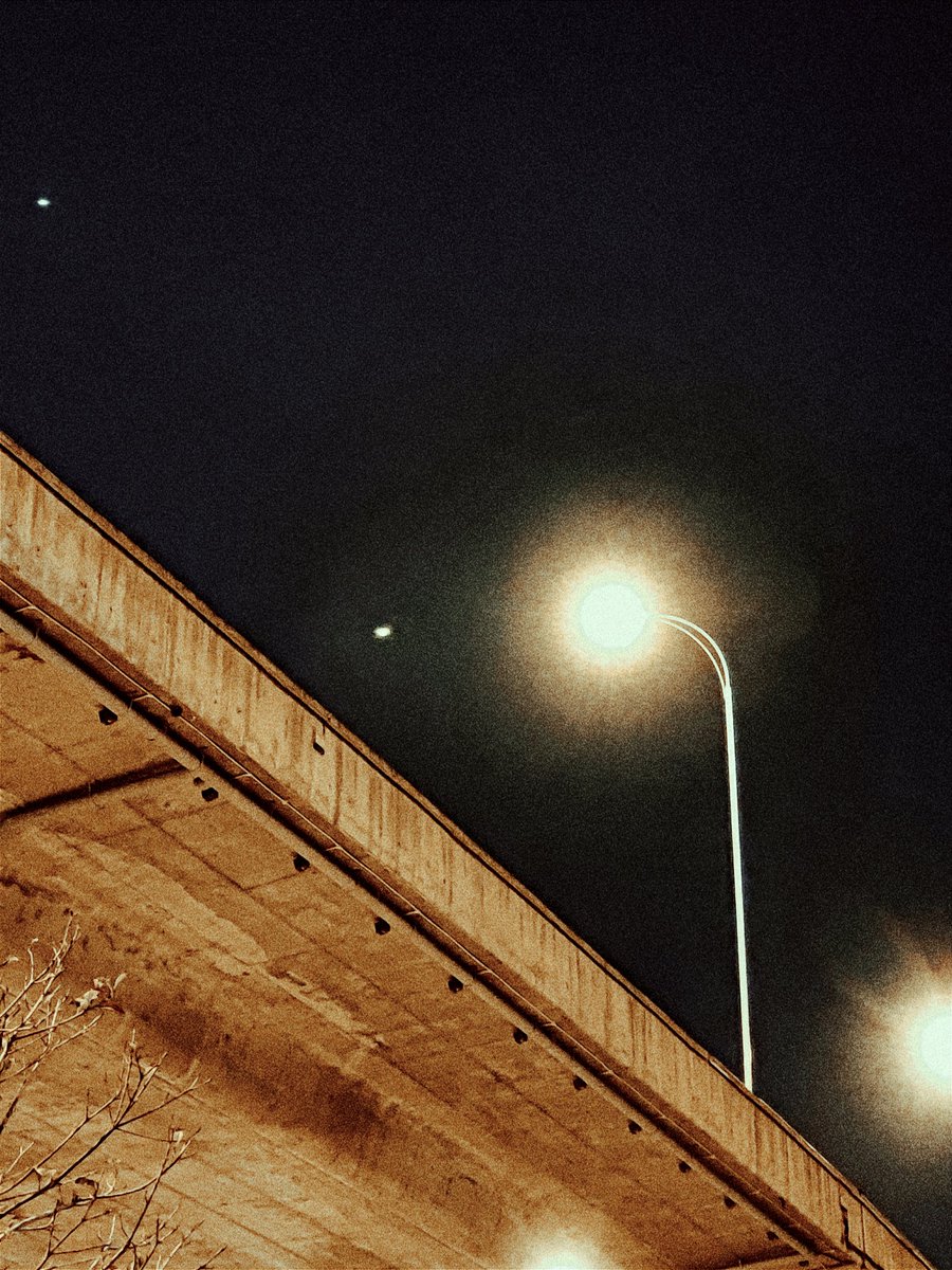 yom_real's tweet photo. #Wuhan #武汉 #photography #摄影 https://t.co/Fx3CXar5Uo