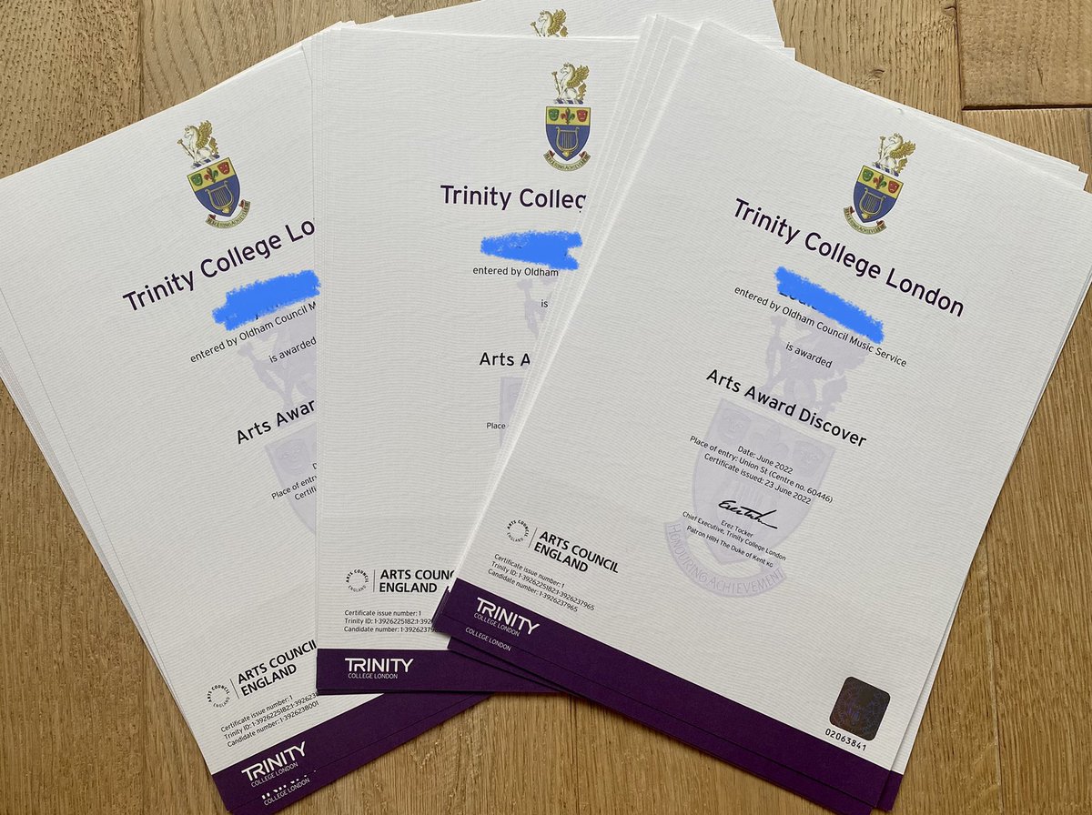 Congratulations to Class 9 and Class 10 <a href="/Greenhill_HT/">Greenhill Academy</a> for achieving their Arts Awards! 👏🏻🎶 Well done 👍🏻 #oldhammusic