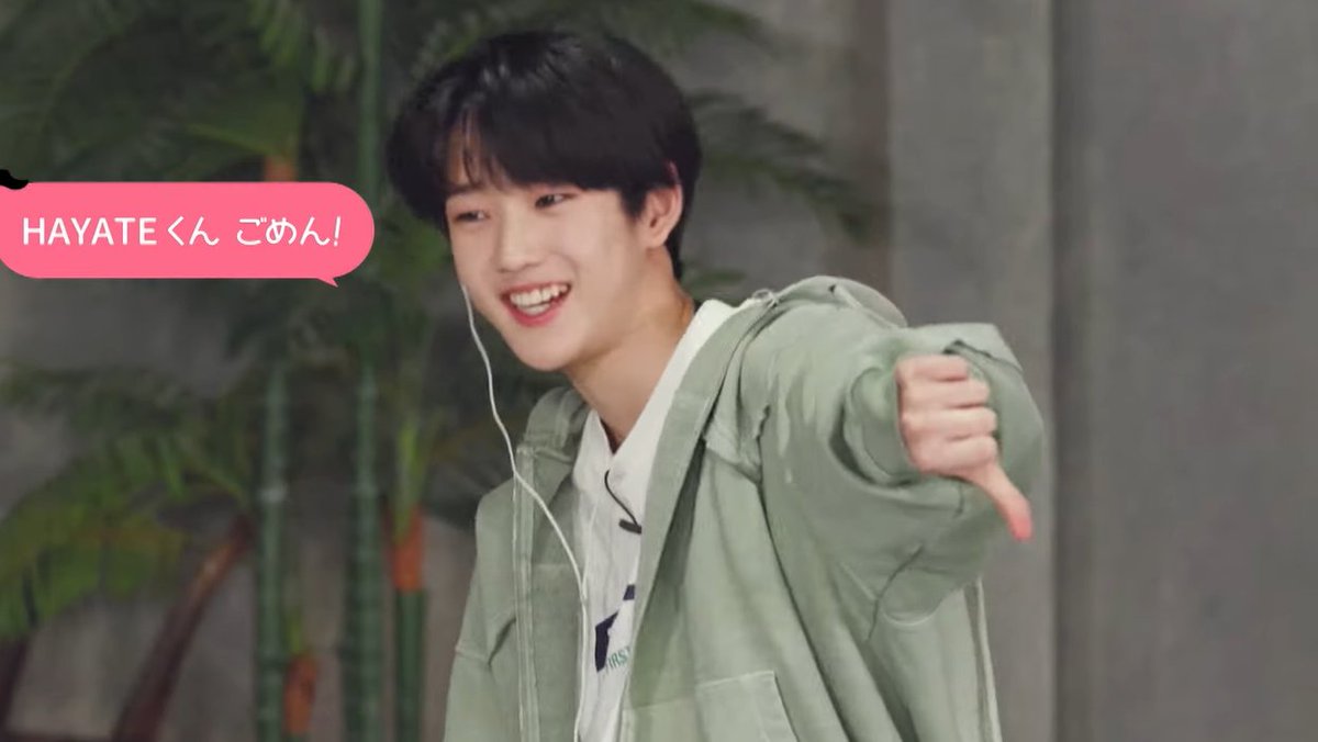 hourlyejun's tweet photo. today I offer you :D #YEJUN #andAUDITION https://t.co/iF9XaUZ681