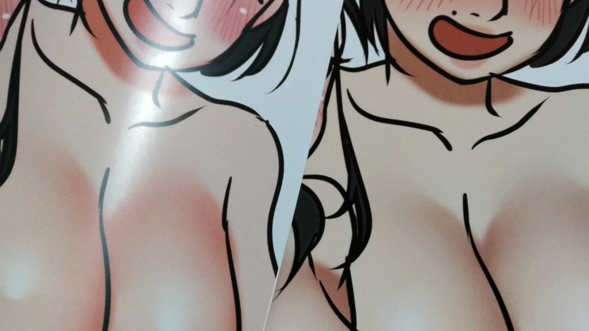 ちゃんとCMYKに変換して入稿しないとこんなに色に差が出るぞ。
RGB←→CMYK 