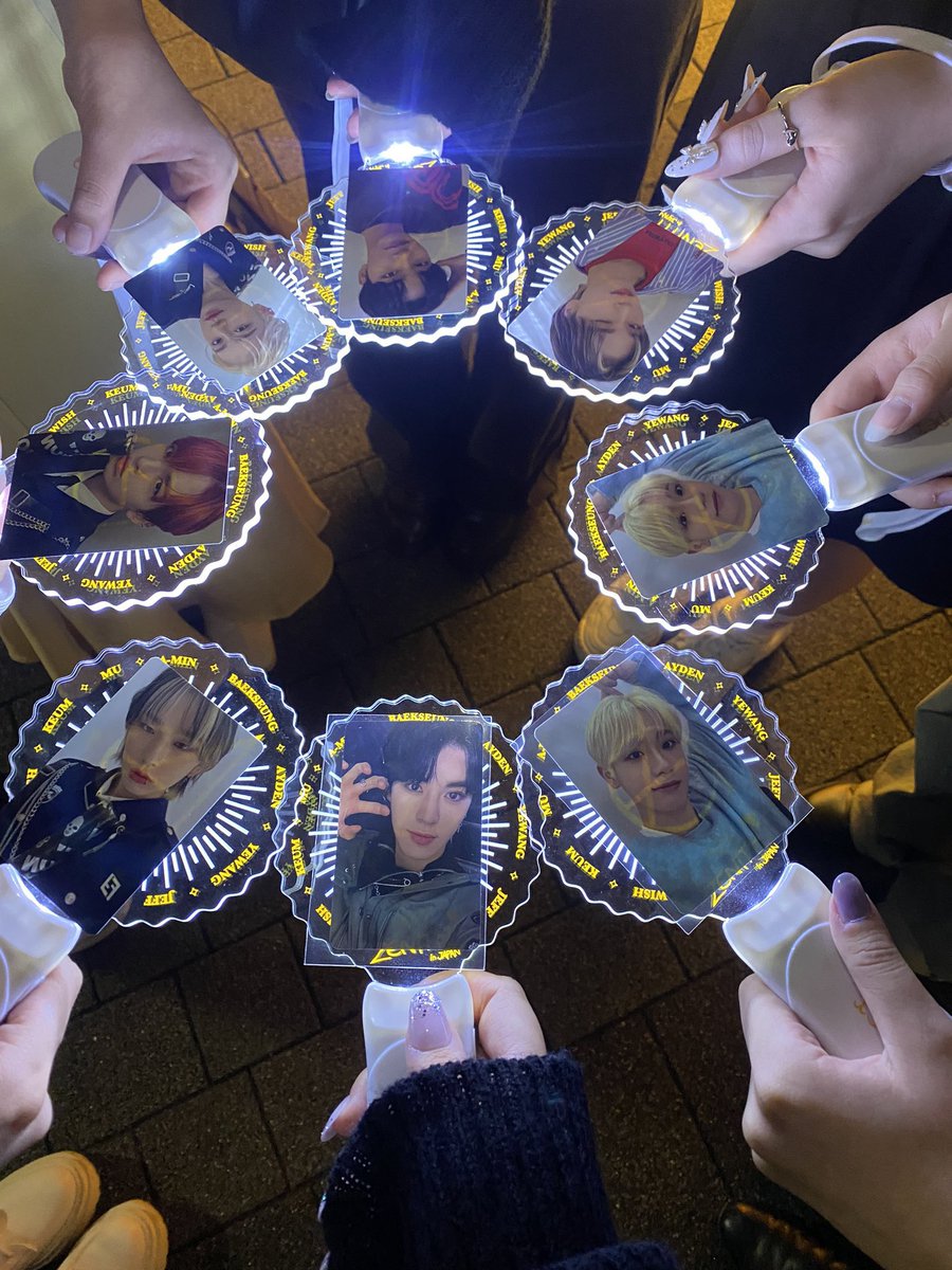 うな 우나 tweet media