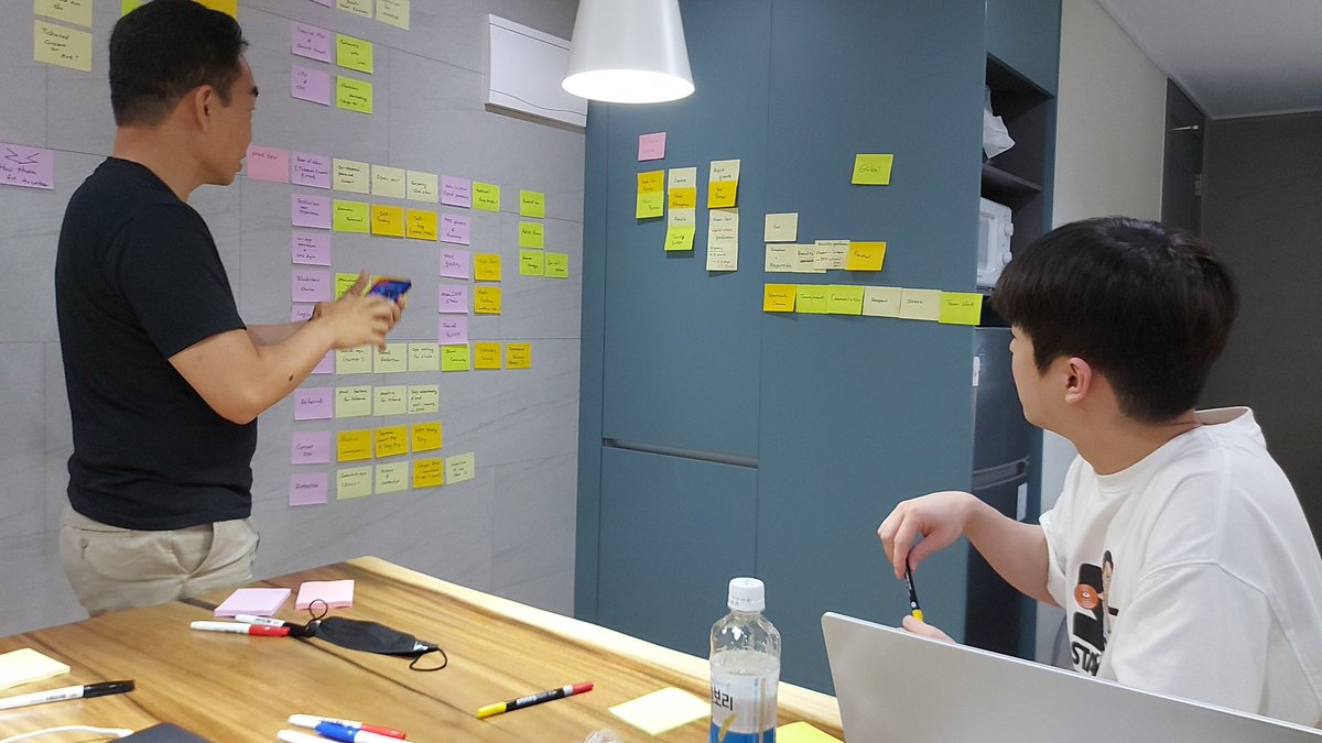 Our core #museLIVE team hard at work in Seoul these few weeks, planning roadmap and strategy to create our Web3 product ecosystem for artists and fans! Stay in the loop for more updates! 😎

📸: <a href="/cryptleon/">leon</a> 

#Web3 #music