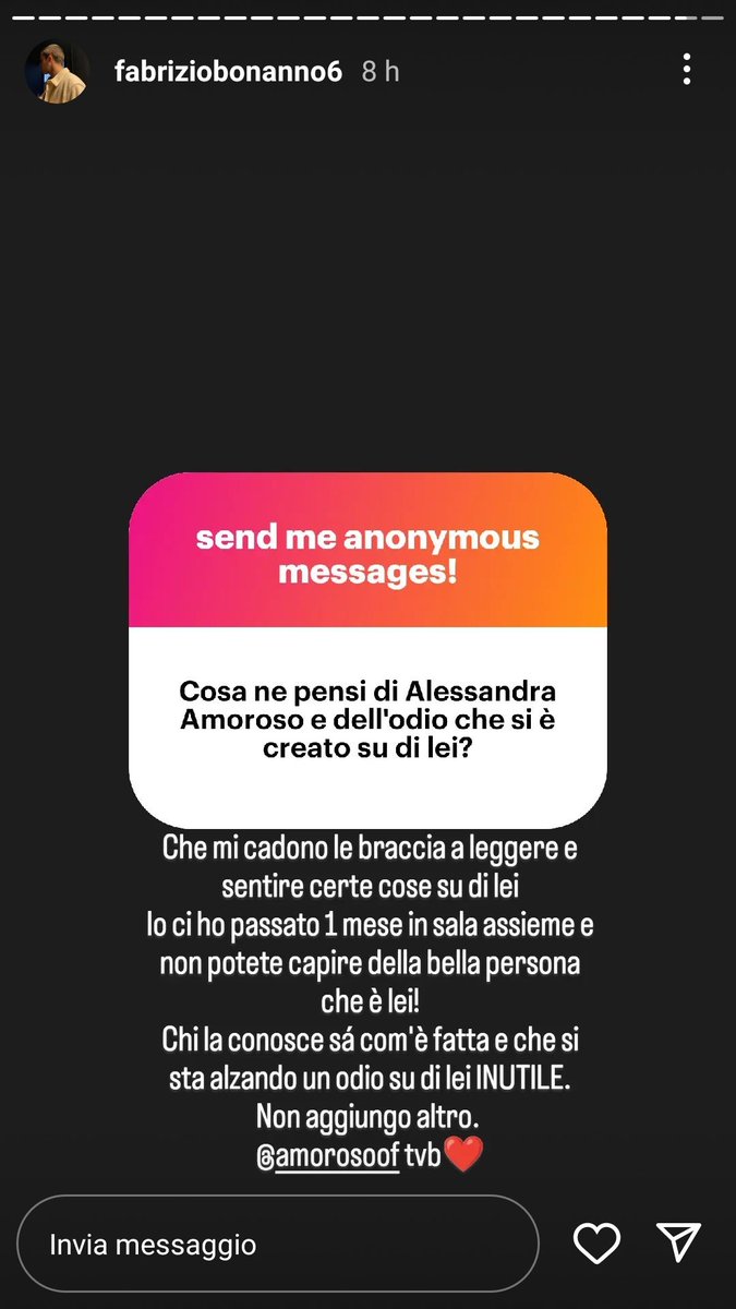 tivedodafuori's tweet photo. Uno dei ballerini di Ale...💛
#AlessandraAmoroso https://t.co/ytQEgdUBeQ