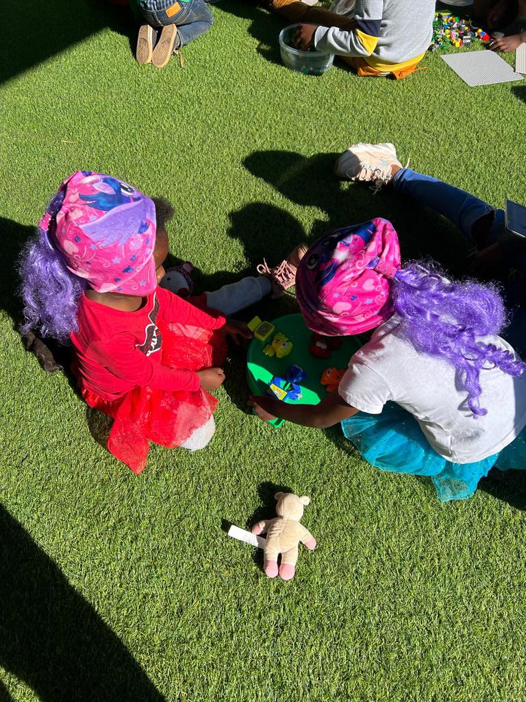 Slovocyd's tweet photo. #MandelaDay at Slovo Space. Slovo is a hive of activity today with our digital skills hub, the toys out and our community on the ground replenishing our food garden! https://t.co/24D9TkInYM