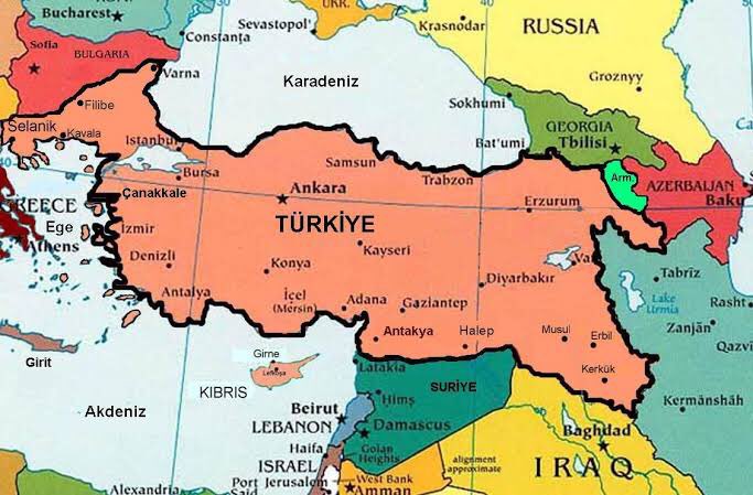 FiiTarih's tweet photo. Tarihte Bugün ||

Misakı Milli Atatürk liderliğindeki TBMM’de kabul edildi. 

Milletvekilleri Misakı Milli üzerine yemin etti.

Misakı Milli’den önce Anadolu toprakları ilk resimdeki gibi bölüşülmüştü.

- 1920 https://t.co/ufWryGnoQi