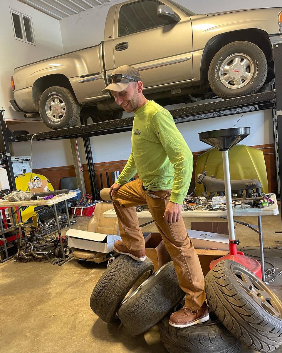 usrockrooster's tweet photo. Don't forget to practice body positioning and balance.
🥾Get the same pair:
https://t.co/sKiyUeFG18
💌Use code: "ROOSTER" to get 12% off!
#RockRoosterfootwear #antifagueboots #VAP858 #mechanic #bluecollar #car #repair https://t.co/lVAboO4yXg