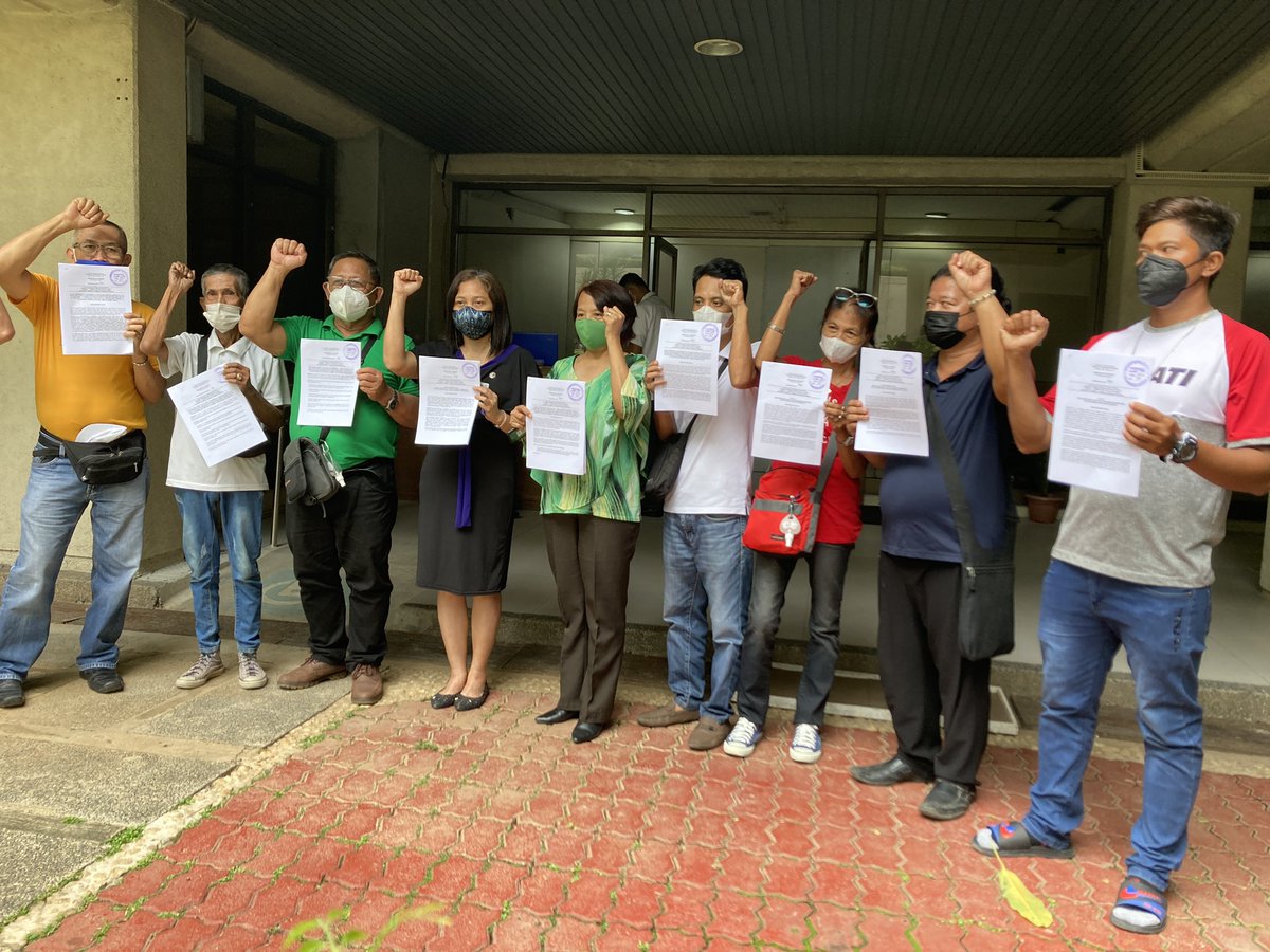 KANINA: Sinamahan namin ang ating mga Makabayang mambabatas para isumite ang ilang House Bills na nagsusulong ng karapatan ng mga mangingisda sa pook-pangisdaan, subsidyo sa gitna ng tumataas na presyo ng langis, at proteksyon ng mga baybayin sa anumang anyo ng kumbersyon.