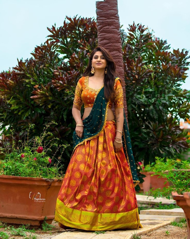 Image Sexy VarshiniSounderajan, Shamili, Beautiful Varshini hot collections, Telugu Anchor | iiQ8