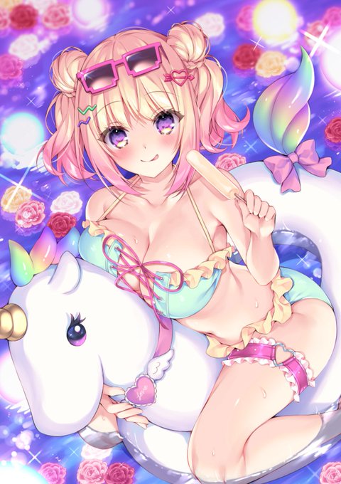 メロンブックス様の「100+ 麗/艶 by Melonbooks Girls Collection 2022 SUMMER」にてイラストを描かせていただきました～!
このイラストのえちえち差分や過去イラストのグッズなども作っていただいているので
ぜひお手にとっていただけると嬉しいです～!https://t.co/aNOdFIT1yo 