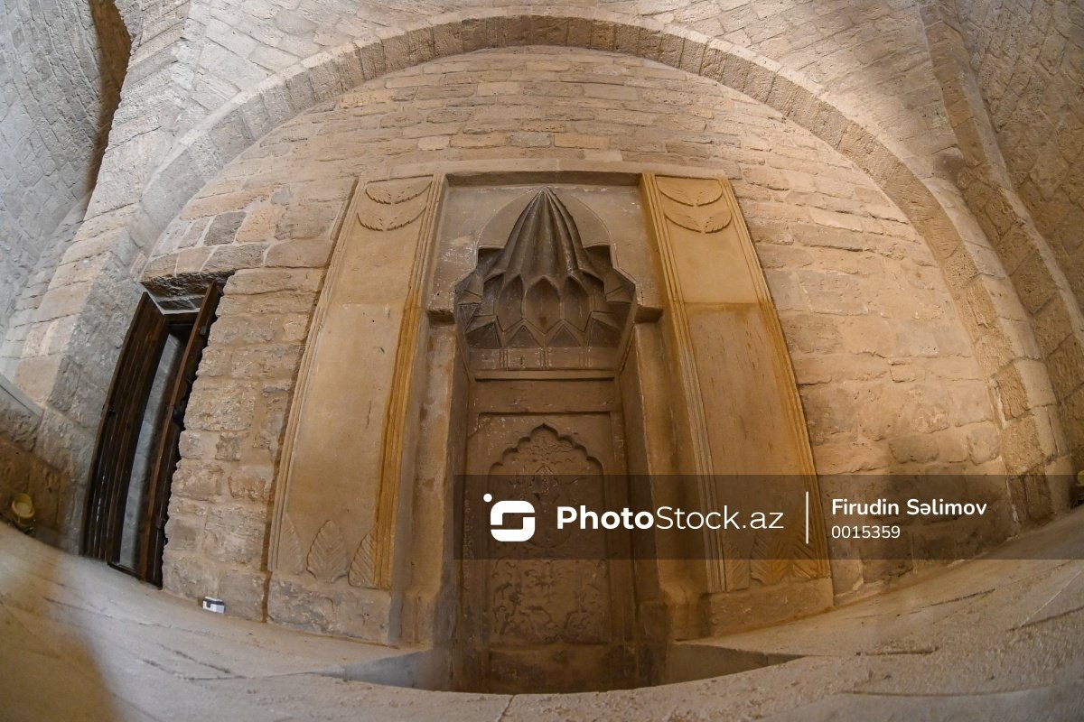 PhotoStockaz's tweet photo. Əhəng daşından tikilmiş Nizaməddin məscidi
#nizaməddinməscidi #xiləkəndi #məscid #din #islam #muslims #islamic #muselman #mosque #streetphotography #streetstyle #streetphoto #photo #Stock #Azerbaijan #Baku
🕌Ətraflı:https://t.co/uKMcX87q0X https://t.co/lj6zM1JMom