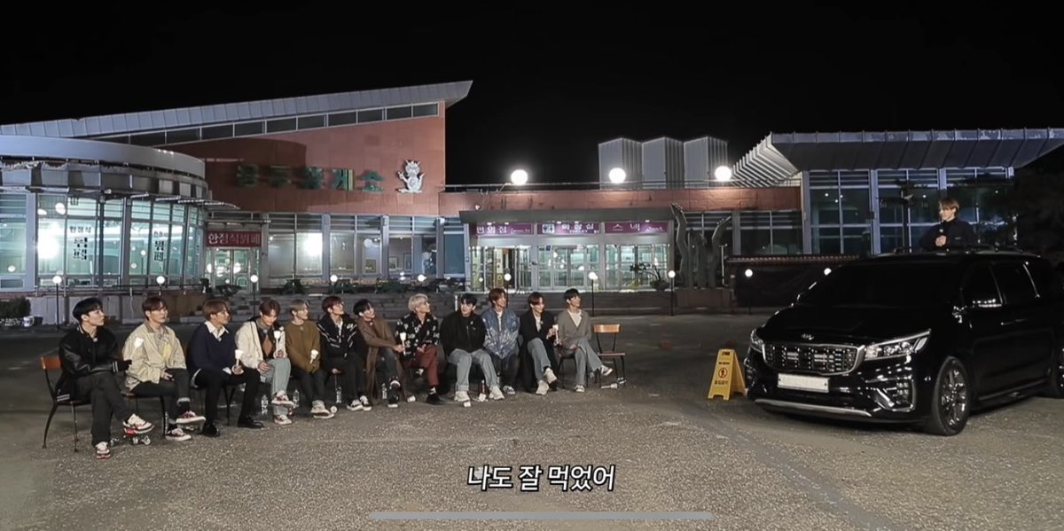 cheolliebeee's tweet photo. that’s why it looked so familiar🫢 https://t.co/156kZ42V9O