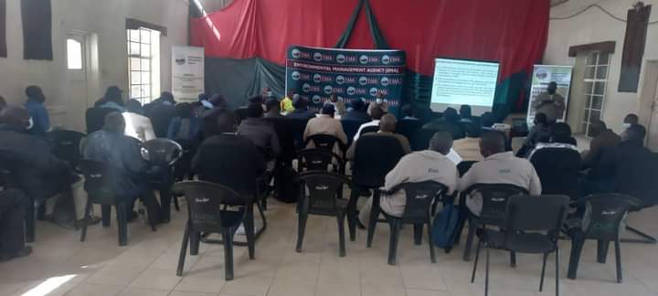 EMAeep's tweet photo. Training of Env Inspectorate Units for Plumtree TC, Bulilima RDC & Mangwe RDC. The Inspectorate Units are formed through bringing together the Environmental Health & Council Police departments to work together in identifying environmental issues.
#togetherprotectingtheenvironment https://t.co/qSgrmSE6al