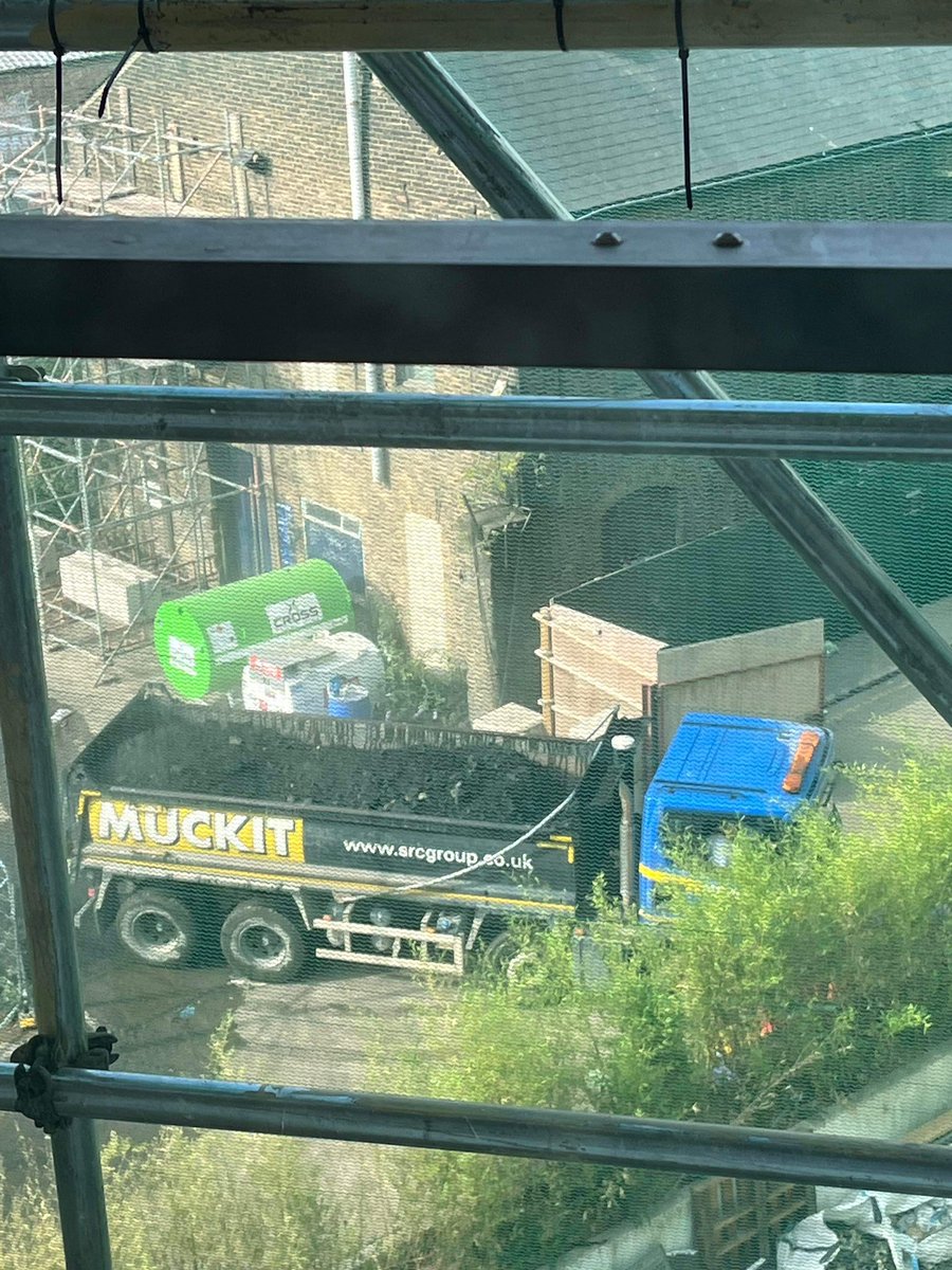 Perry Miller tweet media