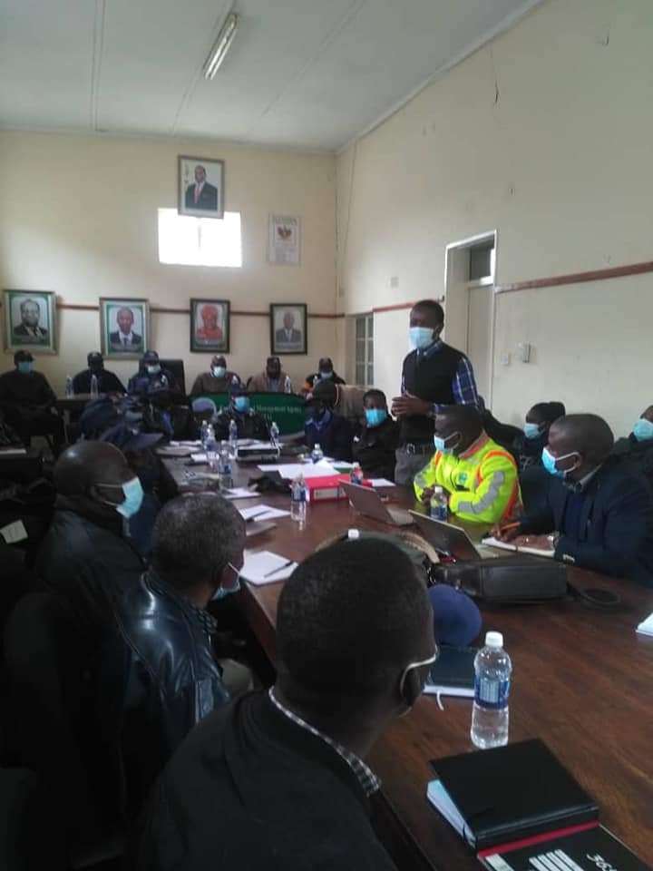 EMAeep's tweet photo. Training of Env Inspectorate Units for Plumtree TC, Bulilima RDC & Mangwe RDC. The Inspectorate Units are formed through bringing together the Environmental Health & Council Police departments to work together in identifying environmental issues.
#togetherprotectingtheenvironment https://t.co/qSgrmSE6al