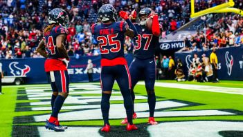 𝐉𝐨𝐡𝐧 𝐇𝐚𝐫𝐫𝐢𝐬' 𝟐𝟎𝟐𝟐 𝐏𝐨𝐬𝐢𝐭𝐢𝐨𝐧 𝐁𝐫𝐞𝐚𝐤𝐝𝐨𝐰𝐧
Early in the offseason, in fact, day one back in April, Texans head coach Lovie Smith strode to the podium to meet the assembled media and was asked a question about Houston's secondary in 2021