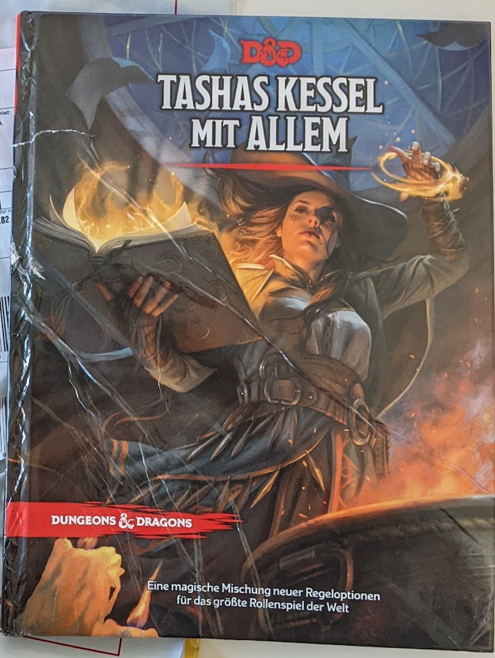 dommes89's tweet photo. @dnddeutsch ... mein Tashas kam heute auch von @amazonDE  @Wizards_DnDDE (Sieht auf den Bildern leider besser aus als in Realität...) https://t.co/yOi9jNnJCL