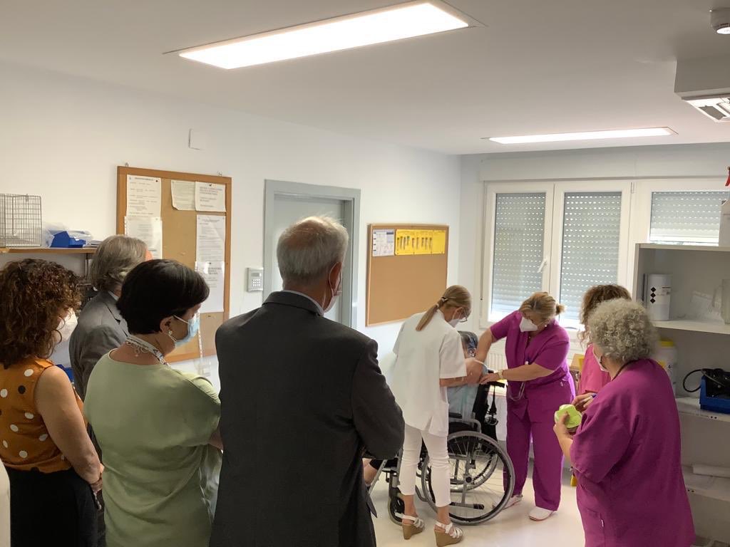 MMontalvoCs's tweet photo. El Plan Integral de Diabetes de Andalucía tiene como objetivos principales reducir el impacto en morbimortalidad y mejorar la calidad de vida de las personas con diabetes. https://t.co/foJsZGsSus