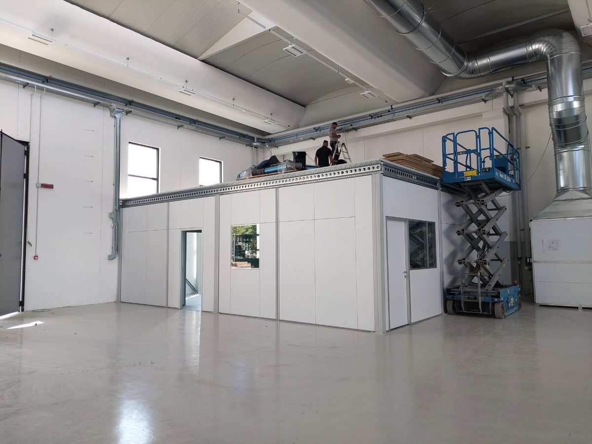 VsystemTech's tweet image. Going ahead with our brand new facility. What&apos;s next??

#WeAreVsystem #motorvalley #aerovalley #motorsport #aerospace #defence #exhaustsystem #welding #hydroforming #tubebending