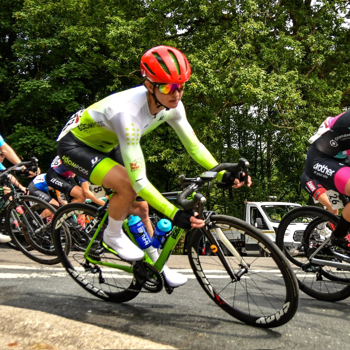 How was your weekend? 😎

Ours was pretty good... 

...the 1st <a href="/LancasterGPrix/">LancasterGrandPrix</a> for women = 1st National Series Win for <a href="/TeamBoompods/">Team Boompods</a> 💥

📸 <a href="/EllenIsherwood/">LancsRacingScene(fb)</a>

#cycling #cyclinglife #teamboompods #boompods #bikeracing #bikes #womenscycling #bikerace