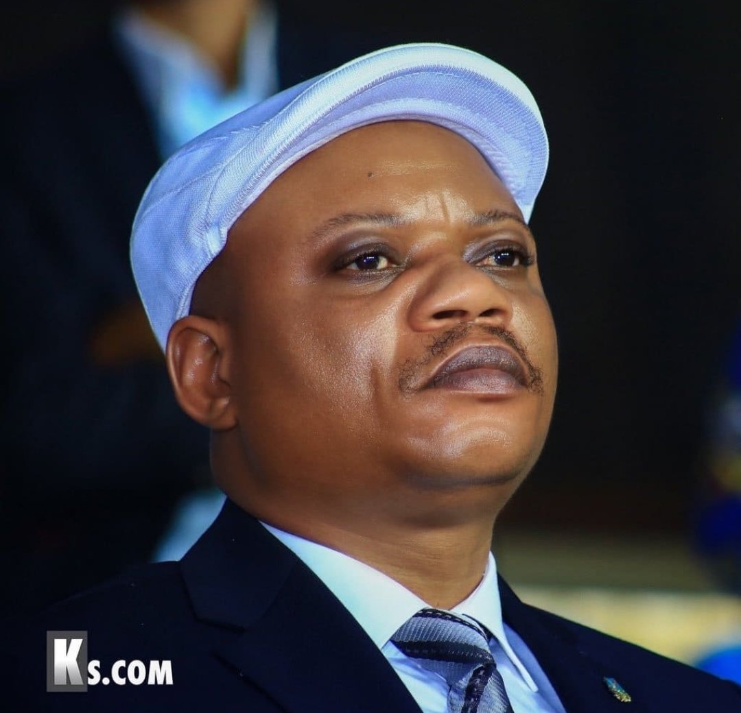 7Ledia7's tweet photo. [#Kabund :"Le peuple est désormais face à des dirigeants irresponsables ! #A_C fera opposition un système corrompu de Kamikazes dans l'enrichissement illicite, le détournement et le pillage du président @fatshi13 ! La messe est dite ]
@kabund_jmkkrock @CMbosoNkodia @Cartesien243 https://t.co/Jgi6H9XNAq
