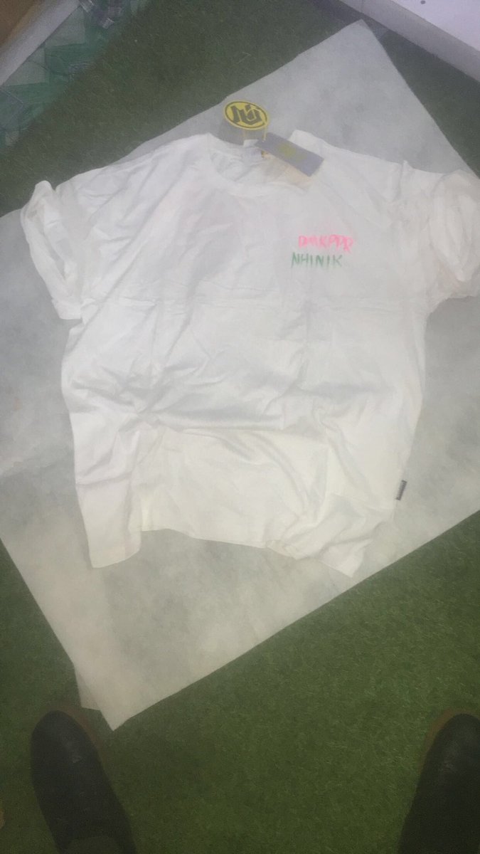 taofeekfahd's tweet photo. T.        F.        A       Buy wears from me please your boy I love every one there I mean in out side there  patronised me please https://t.co/8sYZ1vH3iS