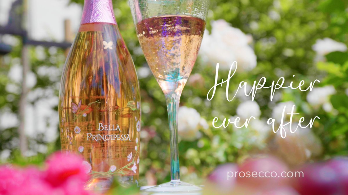 Proseccobella's tweet photo. PHOTO: Summer’s “Pink Panther” :) Happier ever after. Try our Bella Principessa Luxury Prosecco Rosé. Pls #like #share #follow us on #instagram @proseccobella. Our ceramic-painted #prosecco bottle is chic fun + memorable - just like you #fashion #accessory https://t.co/7ZUlEGNXFF https://t.co/DkNCIrMatP