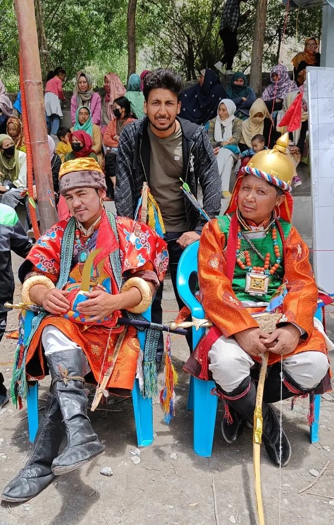 Iamvillu24's tweet photo. Celebrating the Purig-e rGastoon (the Purig festival)
at #Chiktan #Kargil
#TraditionalAttire https://t.co/yBawiD0Auj