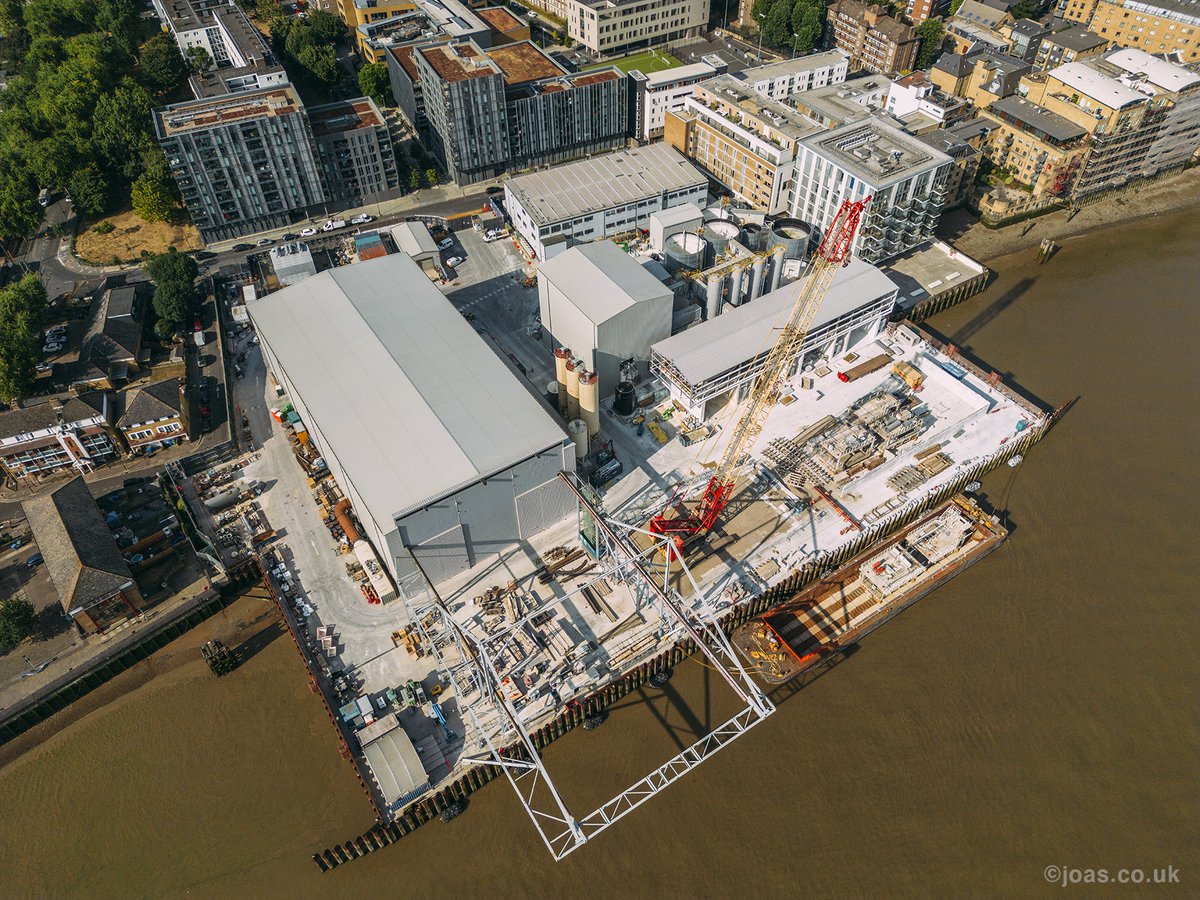 joas_photo's tweet photo. @TidewayLondon I flew over London this weekend and captured this for you. Looking good! Keep uo with the great work. #SuperSewer,#LondonRiversWeek, #Thames, #aerialphotography, #britainfromabove, @EUdelegationUK, @ValedeAlmeidaEU, @ncedigital https://t.co/9xTEWJxxOe